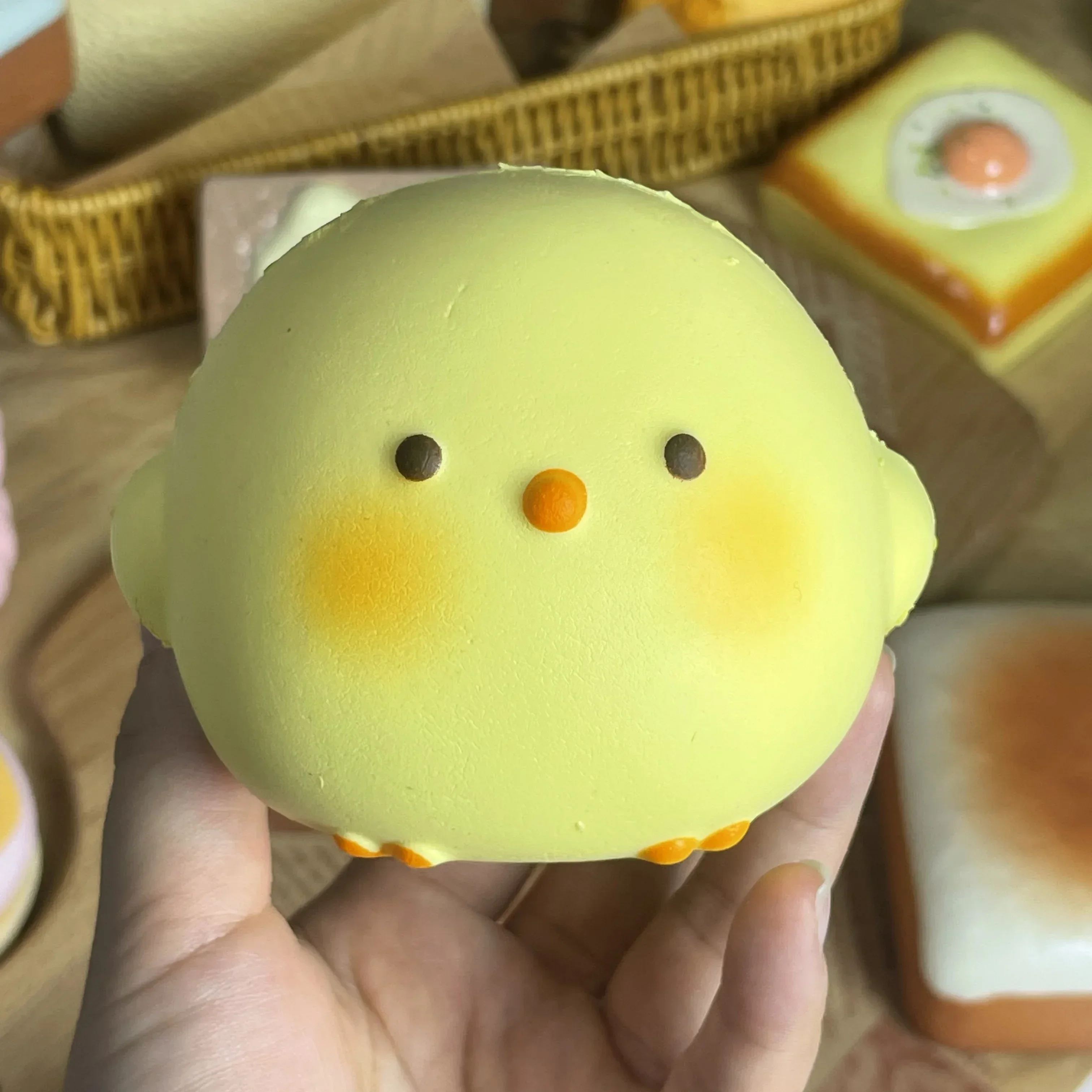 ร้อน! ของเล่นบีบสควิชชี่รูปไก่ - Kids Toys Kids Toys บทวิจารณ์และราคา